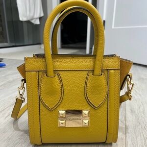 MARIO VALENTINO || Small Crossbody